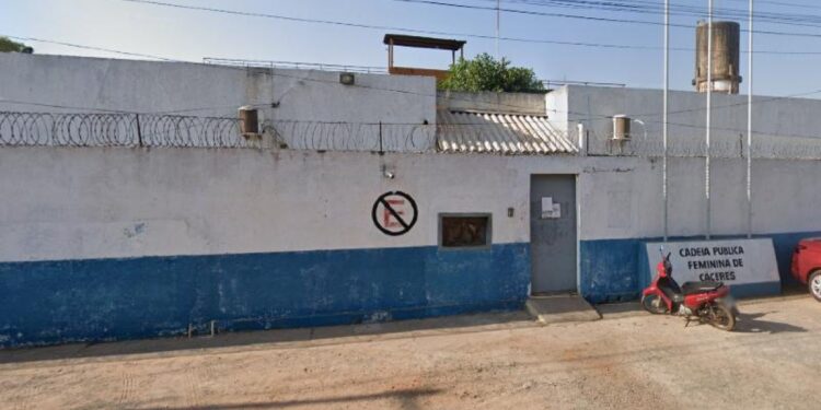 Justiça dá 90 dias para MT corrigir insalubridade em cadeia feminina sob multa de R$ 2 mil por dia