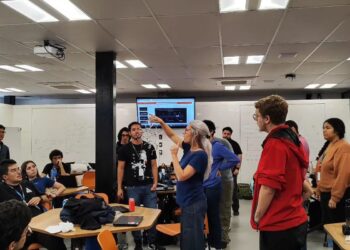 Mensalidades do ensino superior privado caem 4,3% em 2026