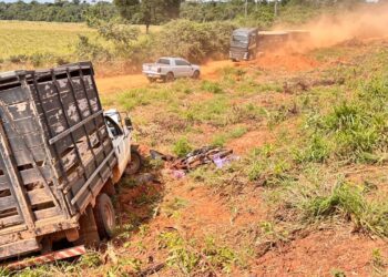 Pai e filha de 8 meses morrem após batida entre moto e carro em rodovia de MT